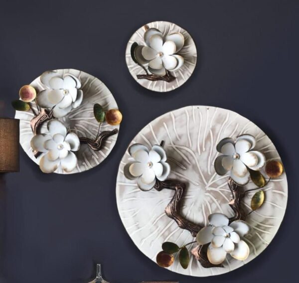 Set of 3 White Flowers with Stems Metal Wall Decor YF Decor