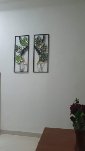 Tropical Set of 2 Flowers Metal Wall Art photo review