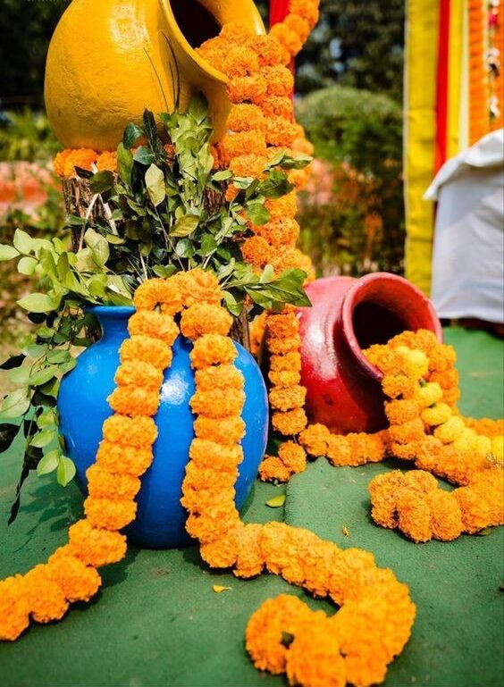 Navratri Decoration with Matkas 