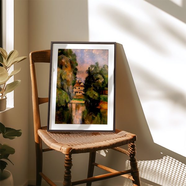 Riverside Manor Hidden By Lush Trees - Image 4