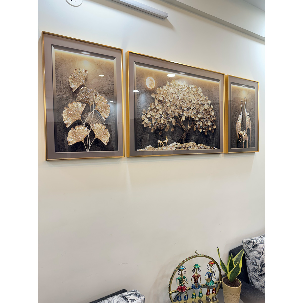 Golden Essence Modern Glass Painting - Set of 3 - Image 5