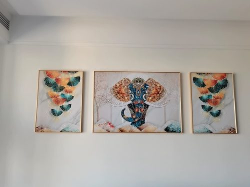 Majestic Rajasthani Crystal Glass Painting - Set of 3(with Pearls) photo review