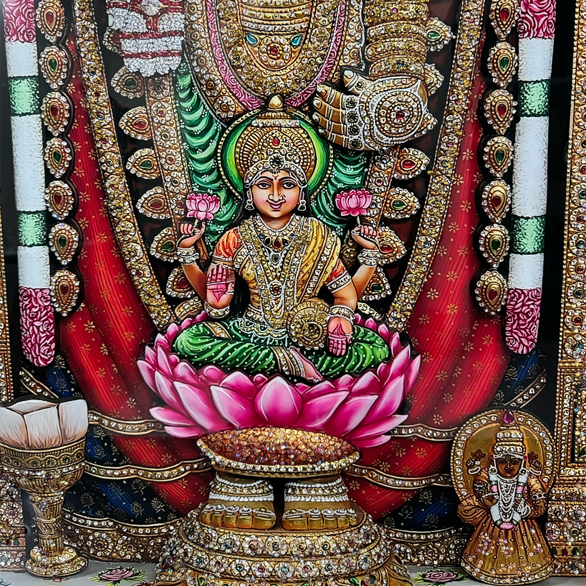 Lord Venkateswara with Laxmi Ji Crystal Glass Painting - Image 6