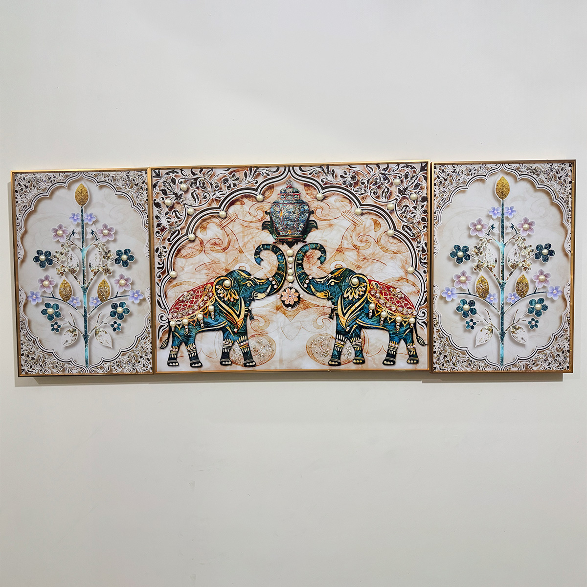 Traditional Indian Elephant Glass Painting - Set of 3 - Image 3