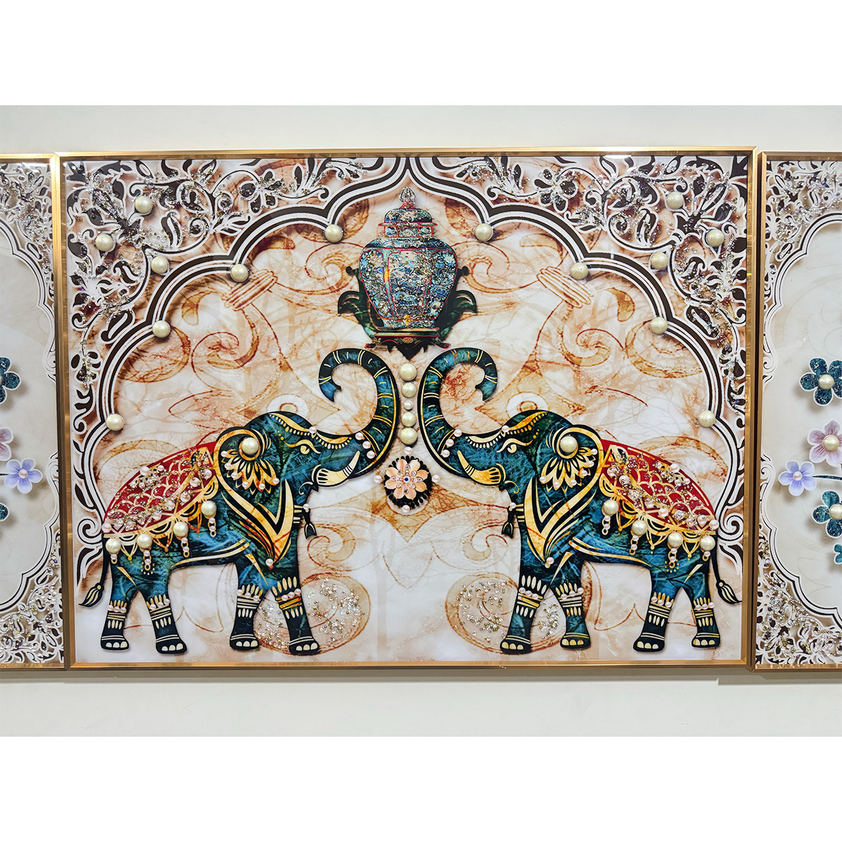 Traditional Indian Elephant Glass Painting - Set of 3 - Image 4