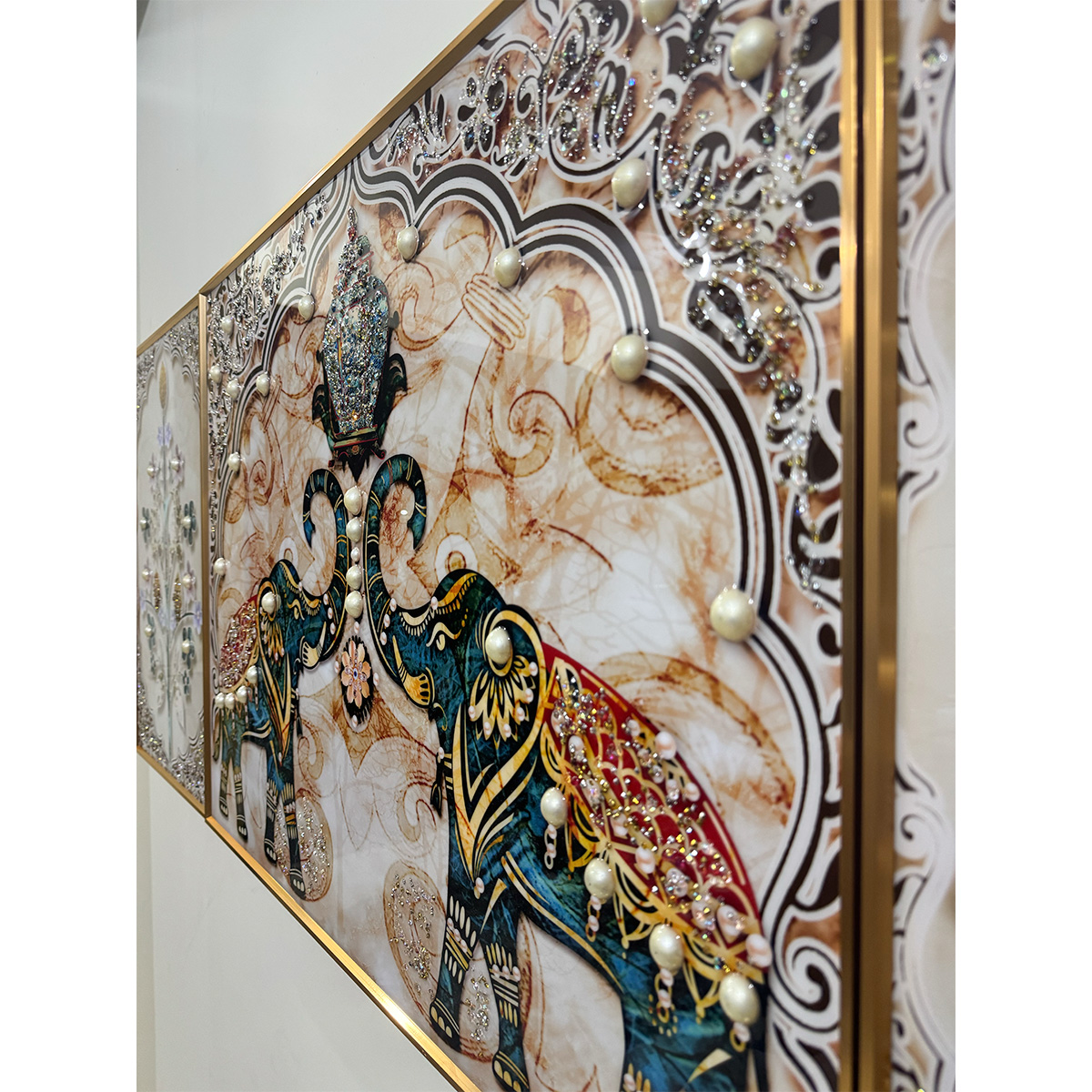 Traditional Indian Elephant Glass Painting - Set of 3 - Image 6