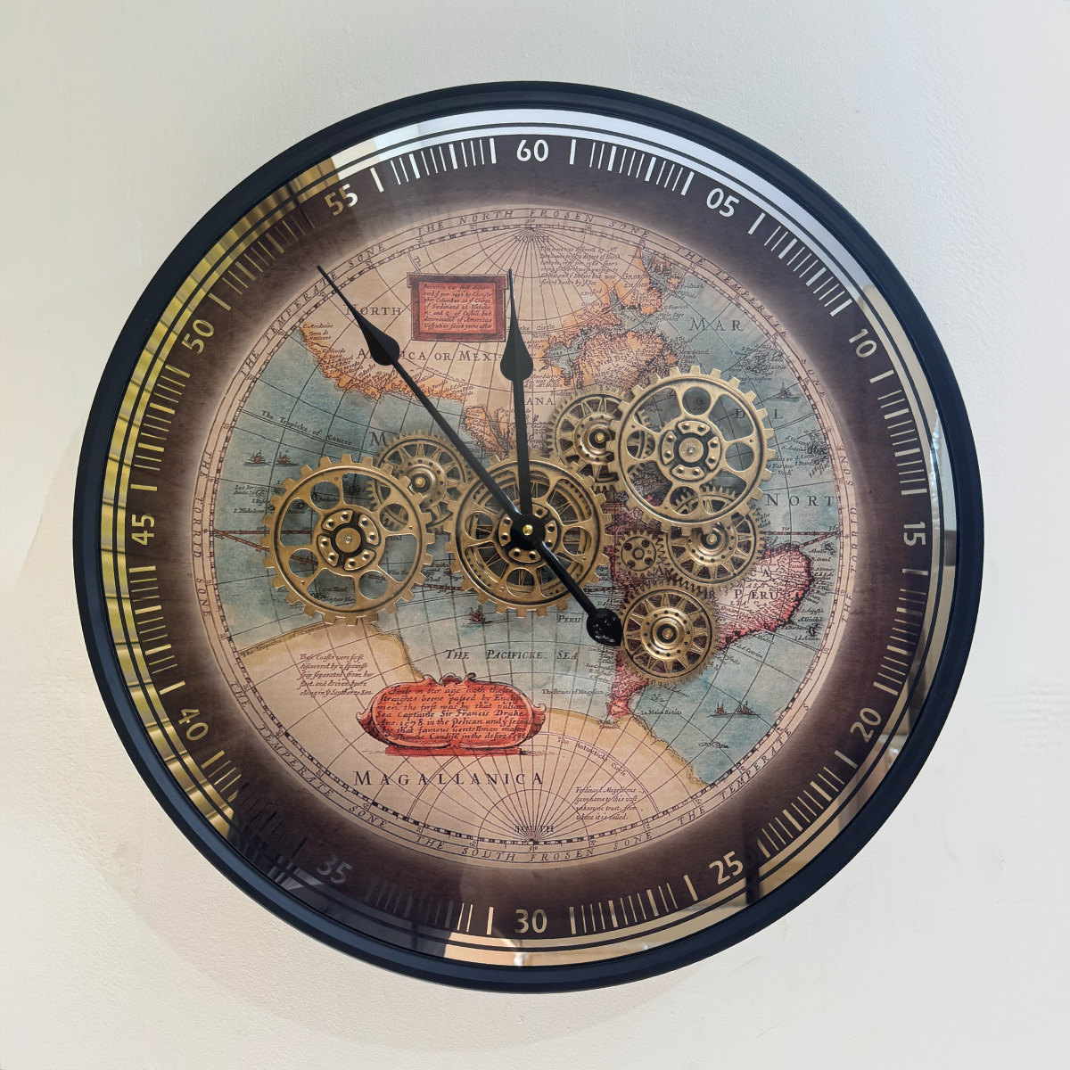 Vintage Voyager Moving Gear Wall Clock - Image 3