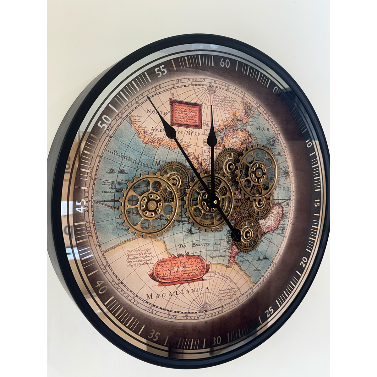 Vintage Voyager Moving Gear Wall Clock - Image 4