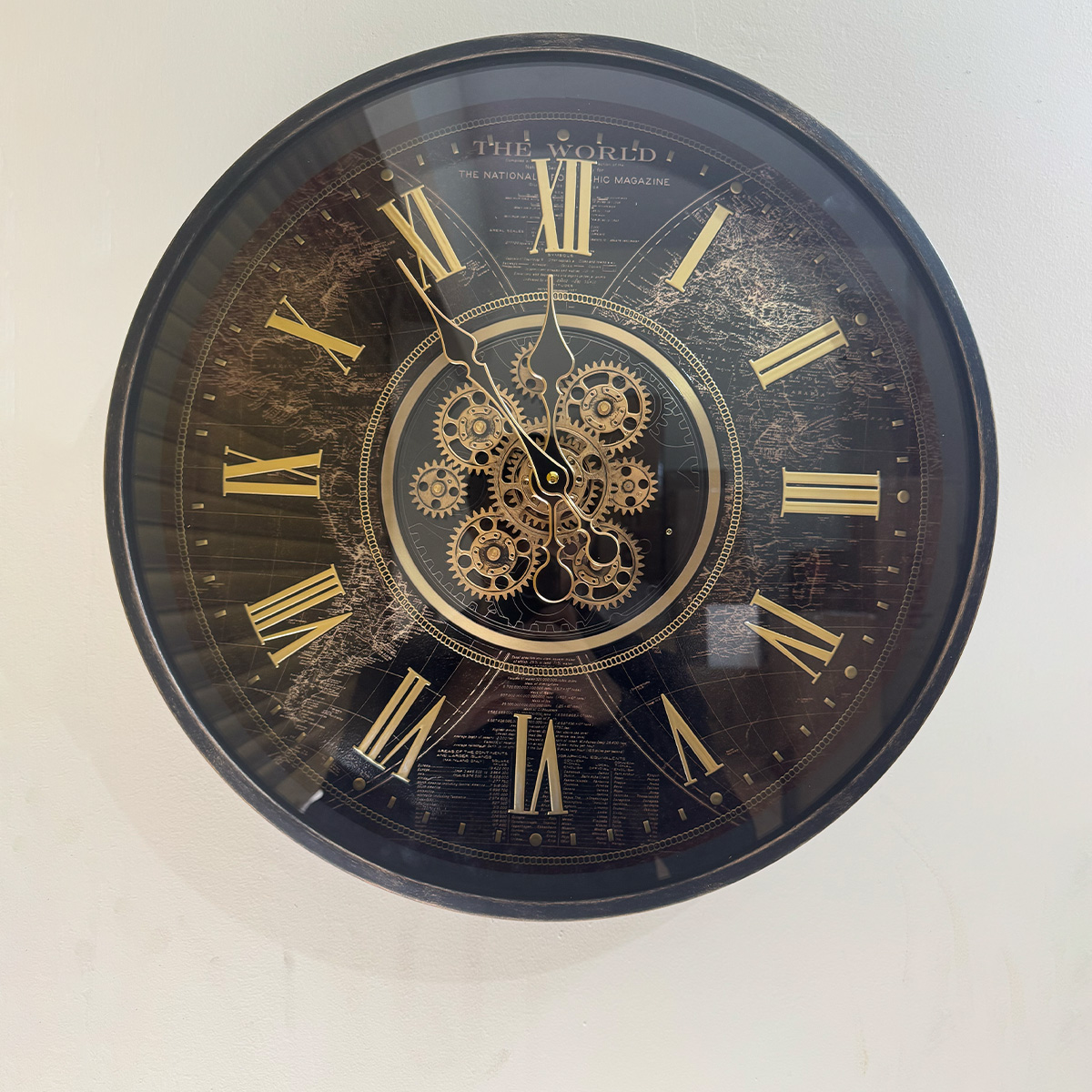 National Geographic Premium Moving Gear Clock - Image 3