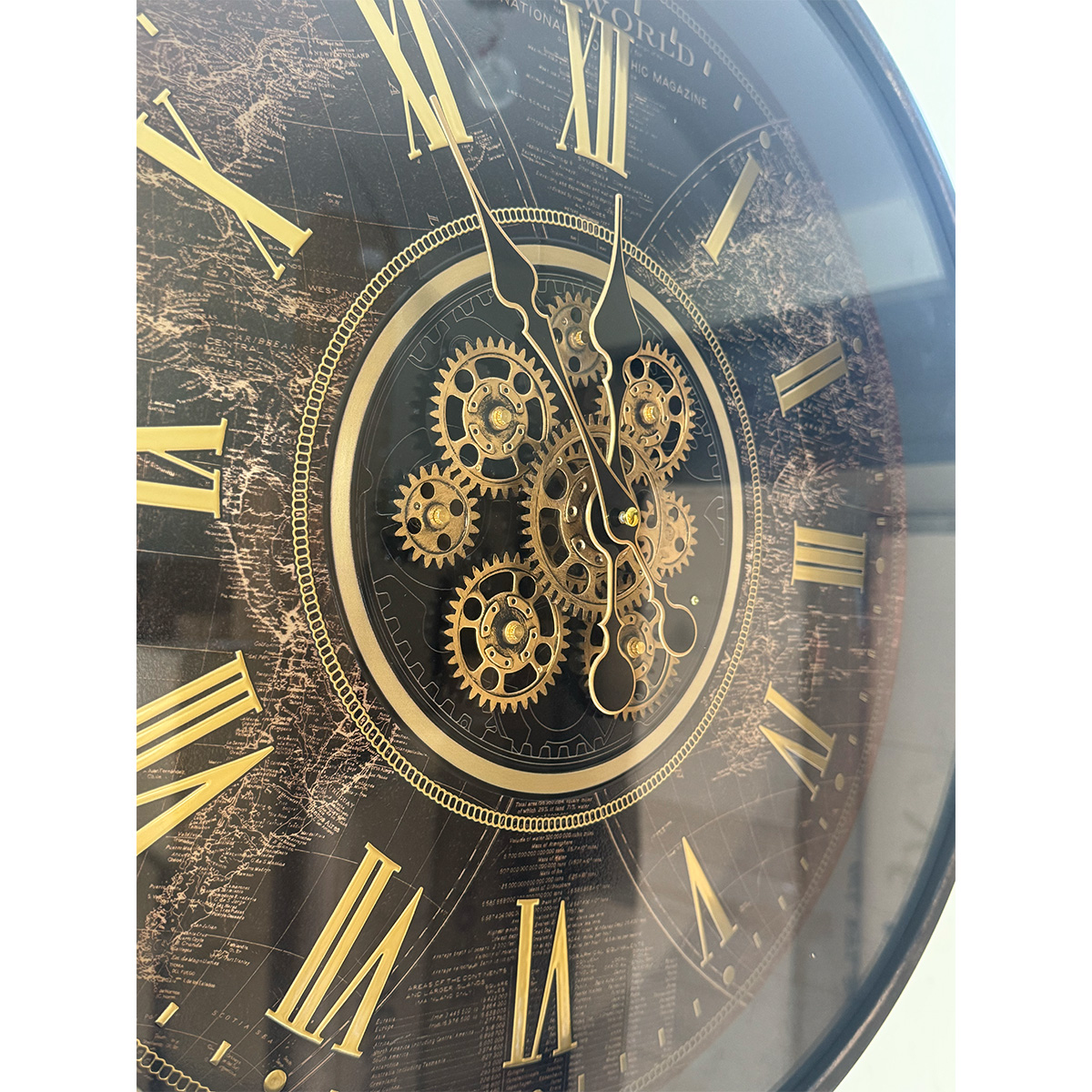 National Geographic Premium Moving Gear Clock - Image 6