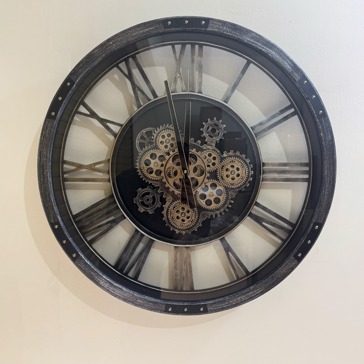 Industrial Revolution Moving Gear Timepiece - Image 3