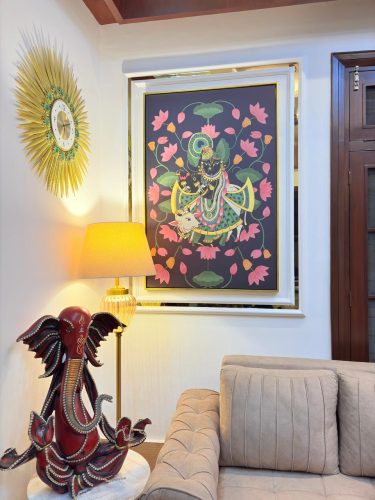 Lotus background Shreenathji Pichwai Painting photo review